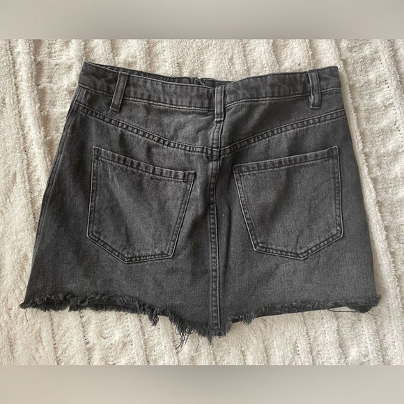 We The Free by Free People Black Denim Mini Skirt Size 27 - Picture 3 of 9